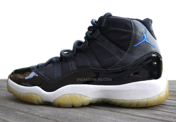 Air Jordan Xi Space Jam 45 Detailed Images 1