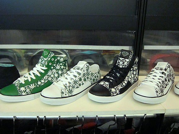 Currency Diamond Supply Co Footwear 02