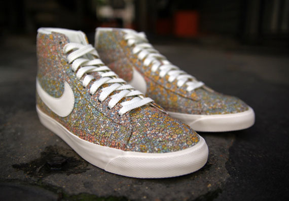 Liberty X Nike Wmns Blazer Mid Premium 1