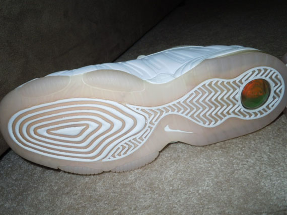 Nike Air 1 2 Cent Wht Sample 06