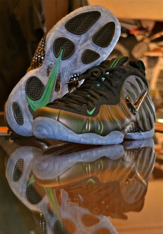 Nike Air Foamposite Pro Dark Pine Hitting Retail 4