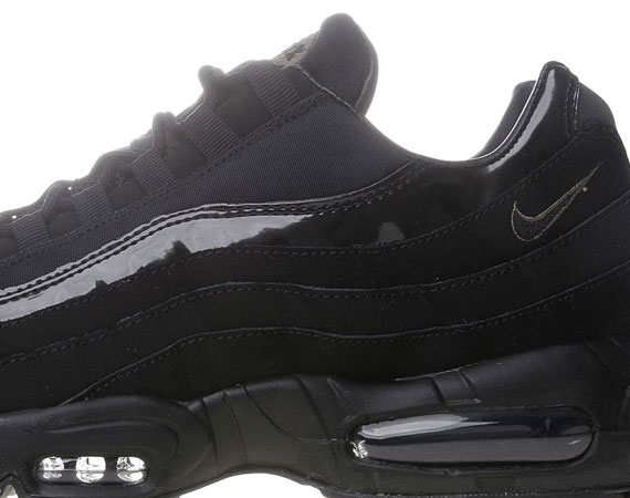 Nike Air Max 95 Black Iguana 07