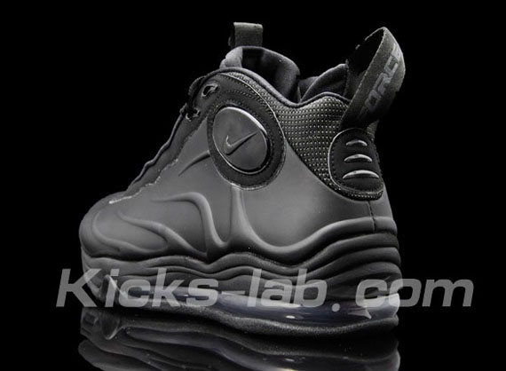 Nike Air Total Foamposite Max Black 02