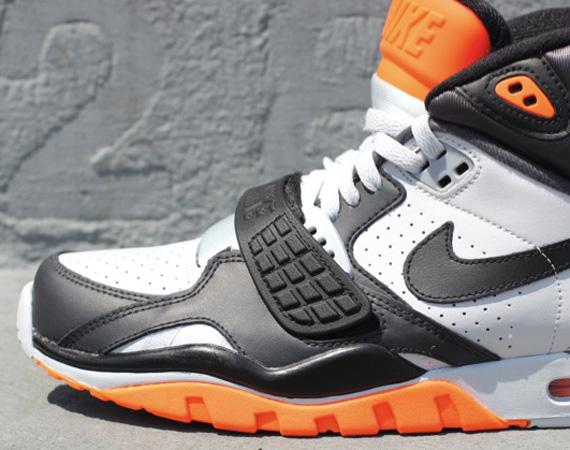 Nike Air Trainer Sc Ii High Grey White Orange Oneness 01