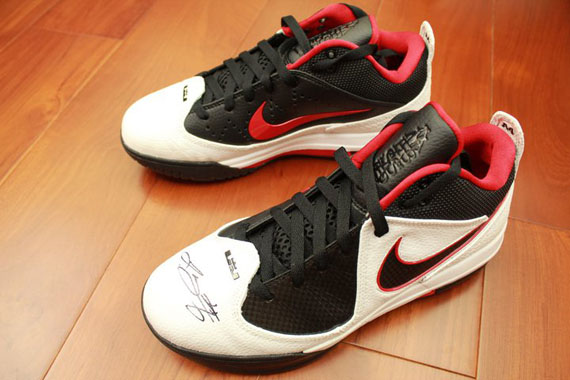 Nike Ambassador Iv Wht Red 05