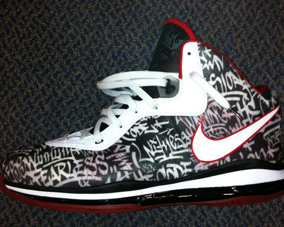 Nike Lebron 8 V2 Graffiti 1