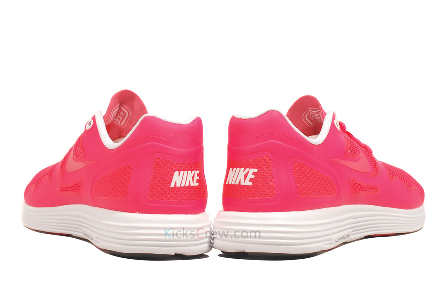 Nike Lunar Flow Solar Red White 1
