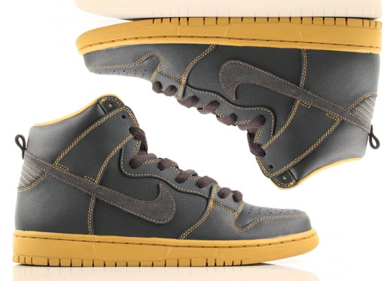 Nike Sb Dunk High Anthracite Gold 02