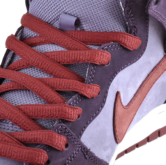 Nike Sb Dunk High Plum Available 03