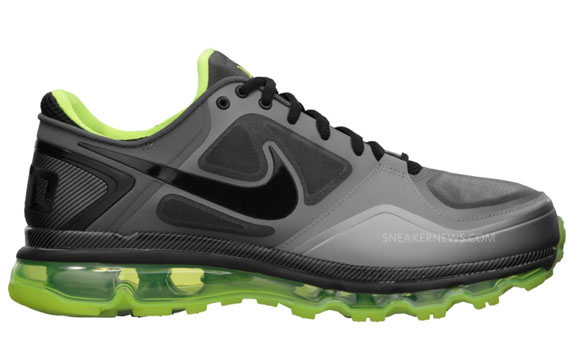 Nike Trainer 1.3 Max Rivalry 16