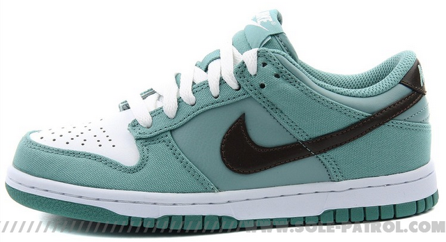 Nike Wmns Dunk Low Cannon White Black 1