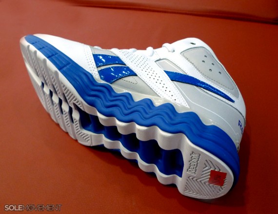 Reebok ThermalVibe – White – Blue