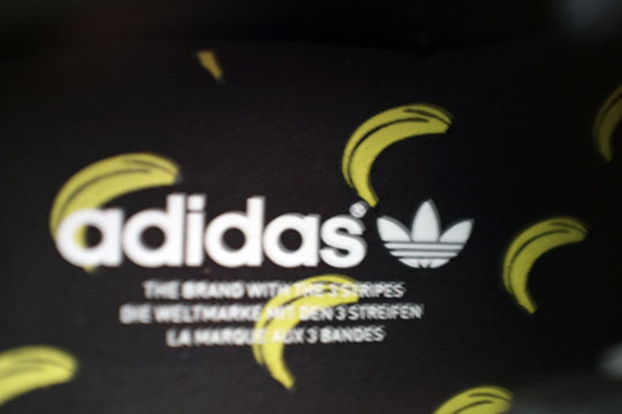 X Large Adidas Originals Campus 80s Bananas 1