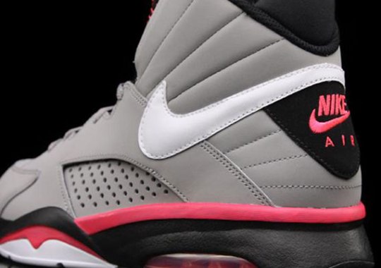 Nike Air Maestro Flight – Medium Grey – Solar Red