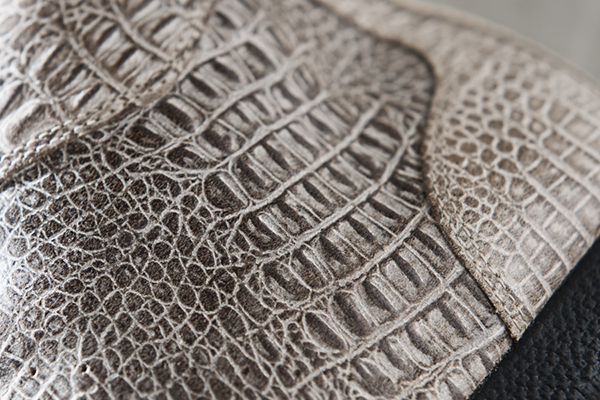 Adidas Originals Azzi Mid Croc 4