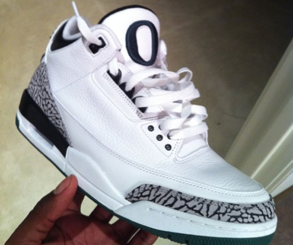 Air Jordan III 'Oregon' - White