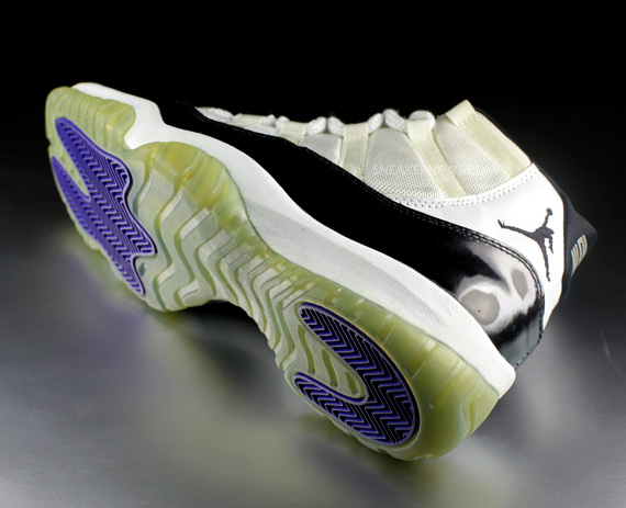 Classics Revisited Air Jordan Xi Concord Og 03