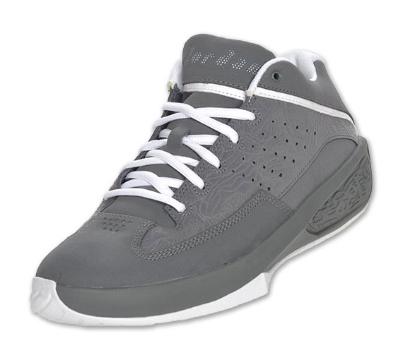 Jordan 2 Smoove Grey White Fnl 01