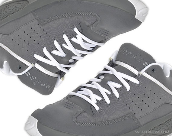 Jordan 2’Smooth – Cool Grey