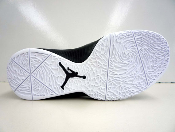 Jordan 2011 A Flight Wht Bl W 04