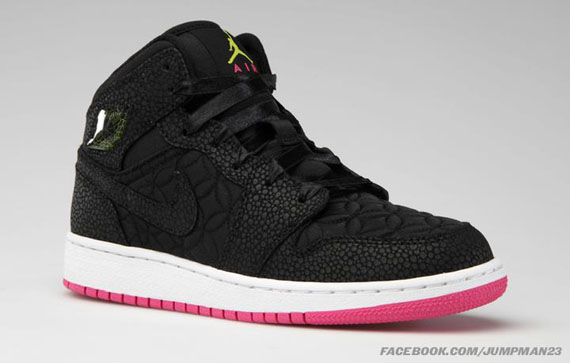 Jordan Brand Girls Holiday 11 05