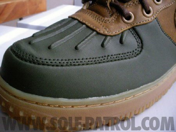 Nike Air Force 1 Duckboot Dark Army 4