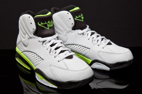 Nike Air Maestro Flight – New Images