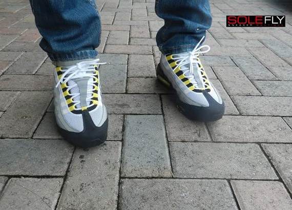 Nike Air Max 95 Grey Varsity Maize New Images 3