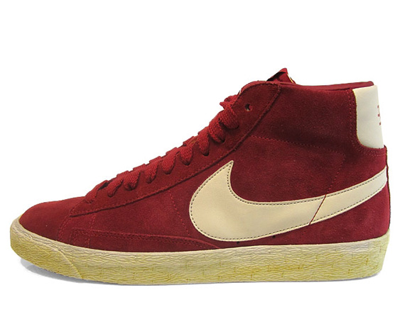 Nike Blazer Mid Vntg Red White End Preorder 03