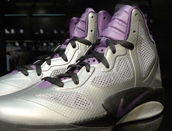 Nike Zoom Hyperfuse 2011 – Metallic Silver – Violet