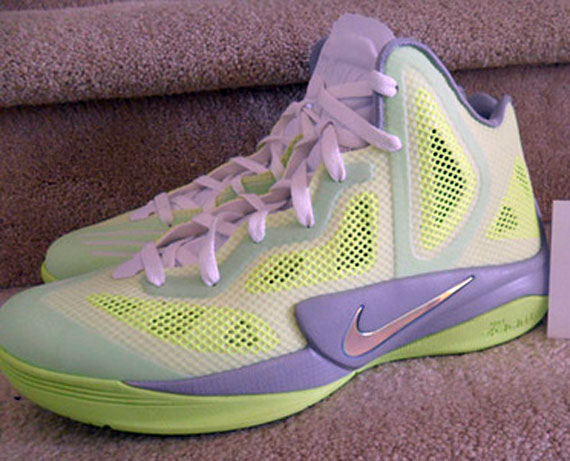 Nike Hyperfuse 2011 Volt Sp 02