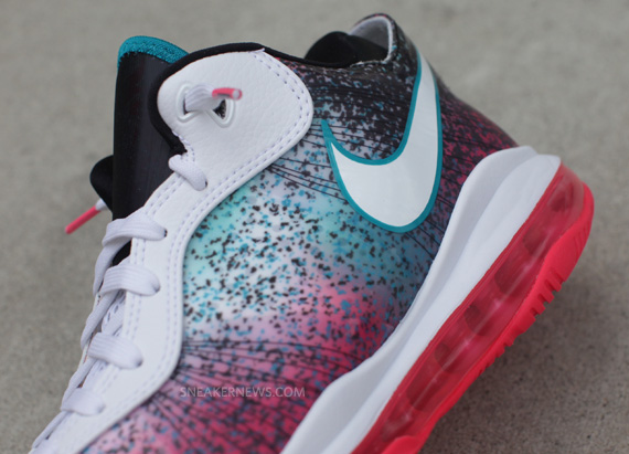 Nike Lebron 8 Miami Nights Release Reminder 09