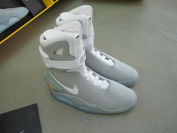 Nike Mag 2011 Arkamix 14