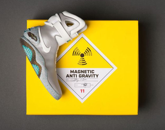 Nike Mag 2011 Ceramic Replica