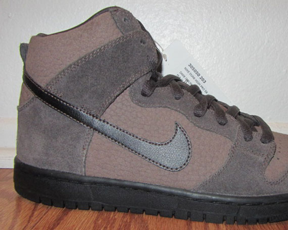 Nike SB Dunk High Pro - Dark Oak - Black - Tar