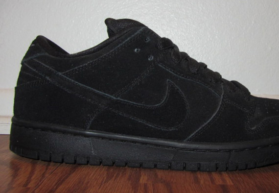 Nike SB Dunk Low Pro 'Blackout'