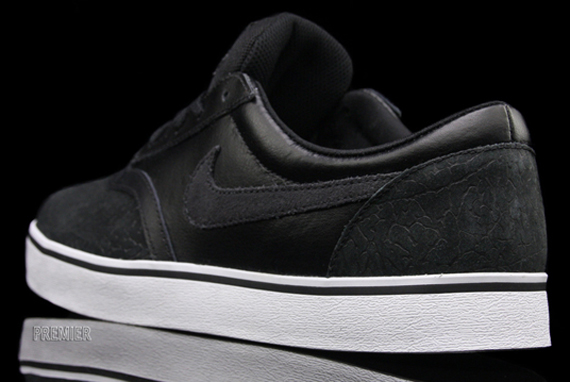 Nike Sb Vulc Rod Black Elephant 31