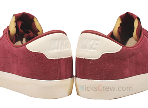 Nike Tennis Classic AC - Team Red - Sail