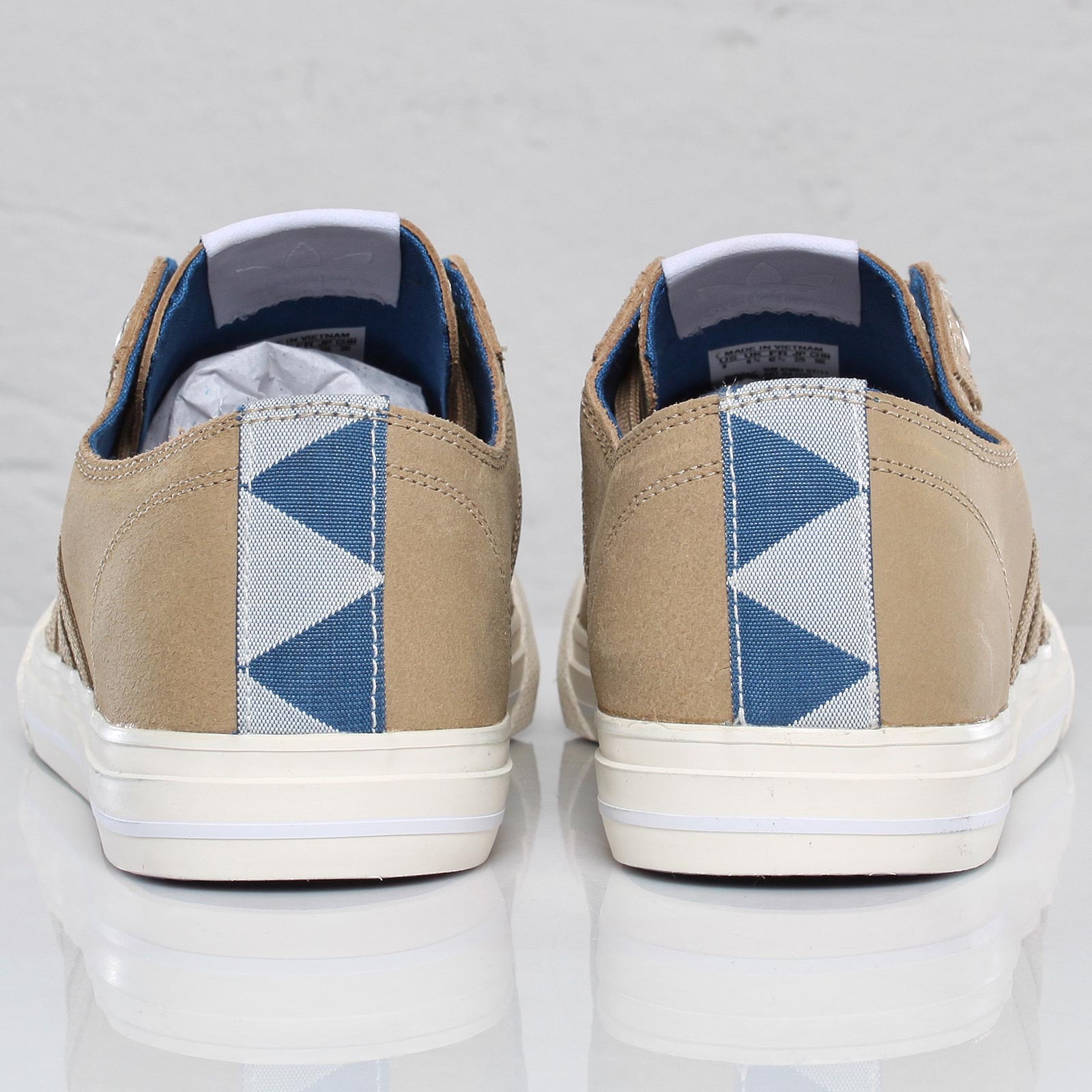 Adidas Originals Ao Toss Lo Clear Sand Chalk 4
