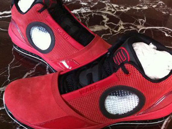 Air Jordan 2010 - Dwyane Wade Tonal Red PE