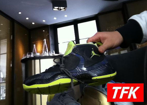 Air Jordan 2012 Black Volt Sample 2