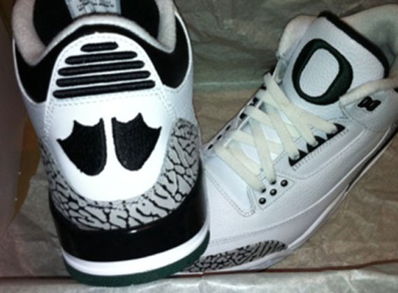 Air Jordan 3 'Oregon' - White | New Images