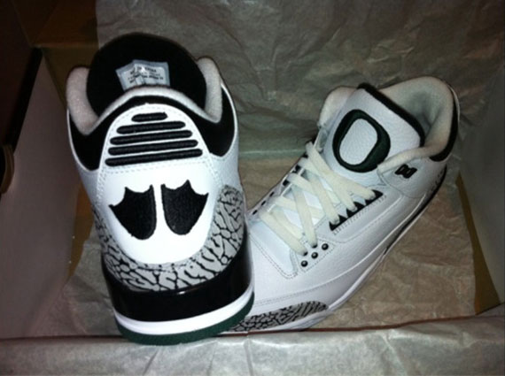 Air Jordan 3 Oregon White New Images 2