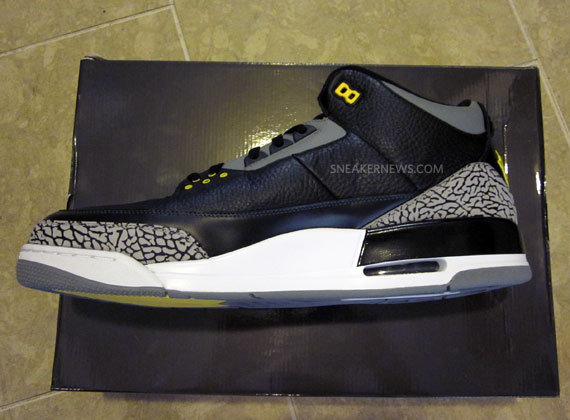 Air Jordan Iii Oregon Pit Crew Matt Knight Madness Raffle 6