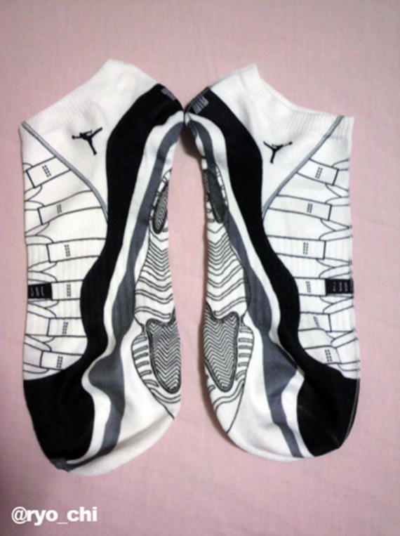 Air Jordan Xi Concord Socks 02