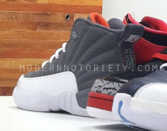 Air Jordan XII - Cool Grey - Team Orange