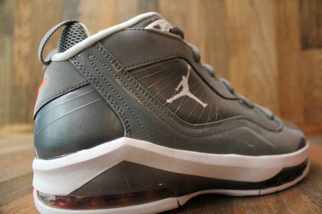 Jordan Melo M8 Cool Grey White Orange Flash 2