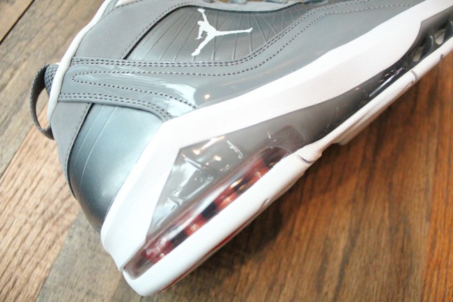 Jordan Melo M8 Cool Grey White Orange Flash 3