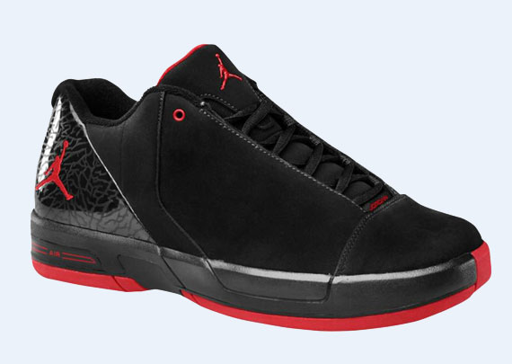 Jordan Te Iii Low Black Red Eastbay 02