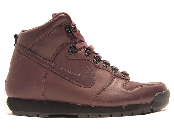 Nike Acg Lava Dunk High Premium Burgundy 01